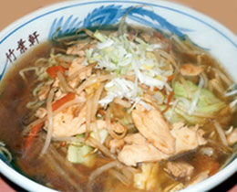 鶏肉と野菜のピリ辛炒めそば