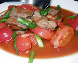 トマトと牛肉の醤油味炒め