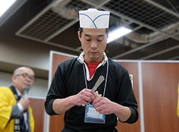 餃子巻きの部　金賞　玉川支部　チャイニーズ幸楽　木村利子氏